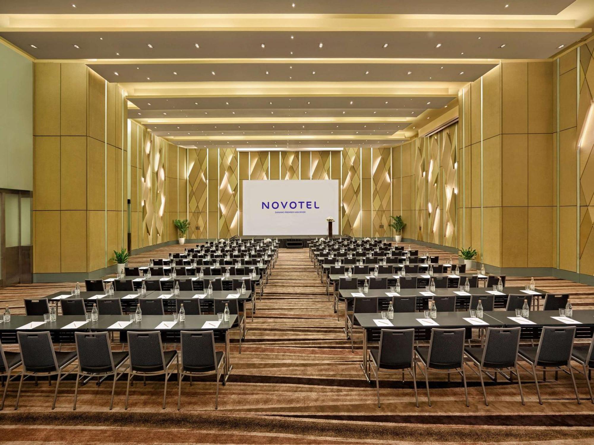 Novotel Danang Premier Han River Экстерьер фото