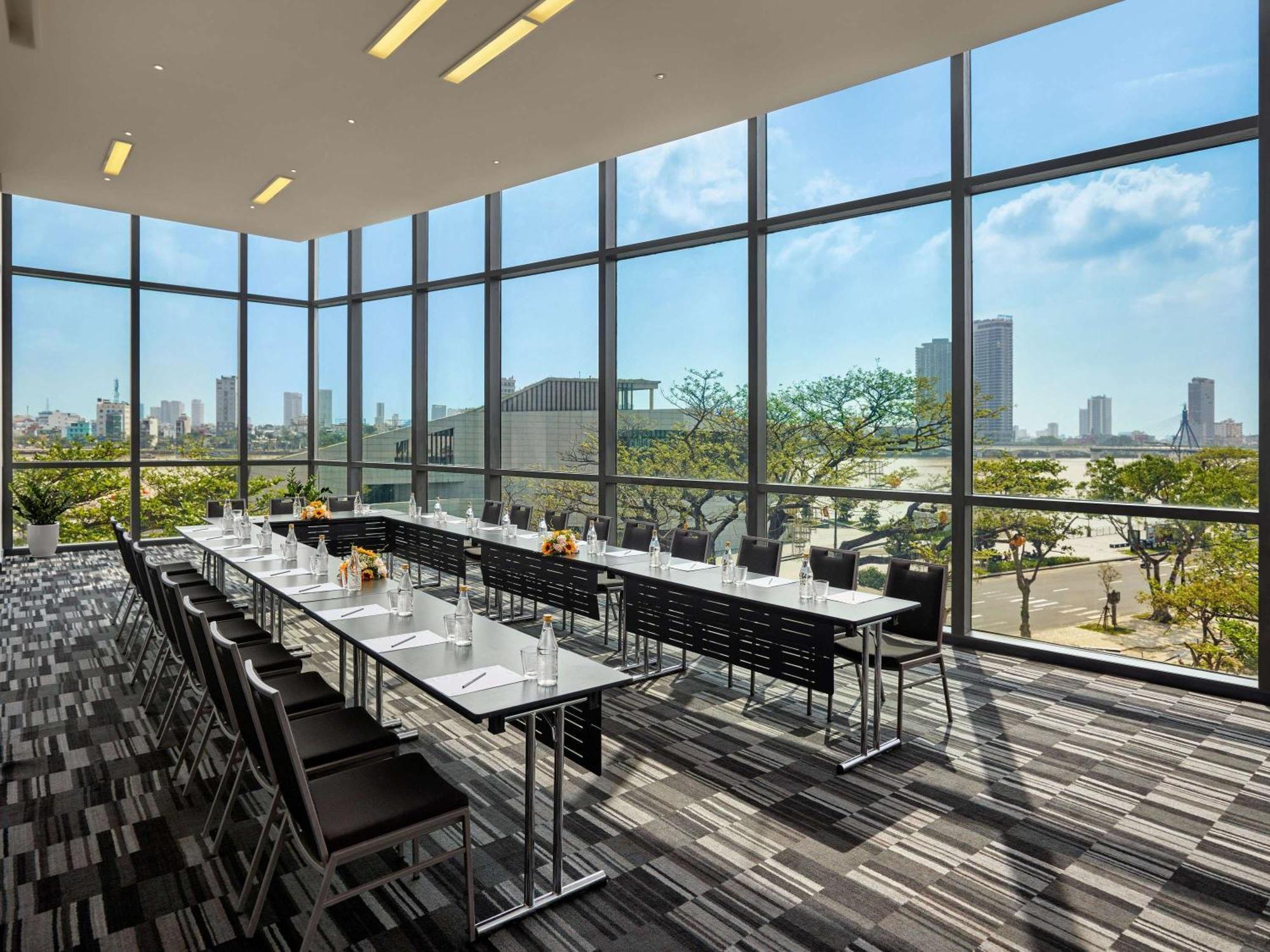 Novotel Danang Premier Han River Экстерьер фото