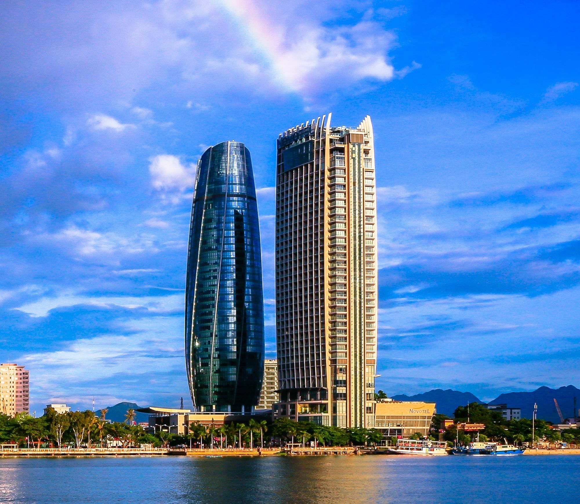 Novotel Danang Premier Han River Экстерьер фото